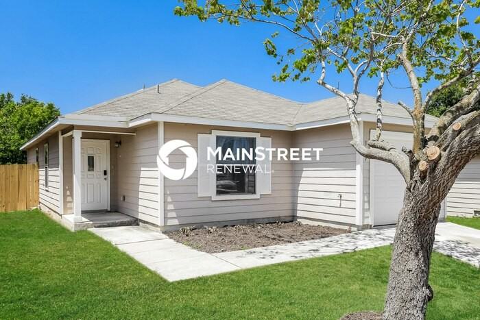 107 Cedron Chase - Photo 3 of 16