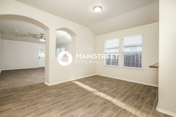 3905 Wensledale Drive - Photo 3 of 16