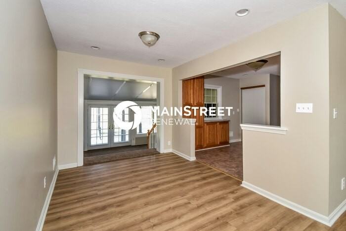 6201 W Pages Ln - Photo 3 of 16