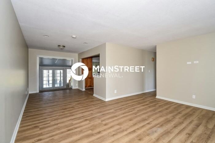 6201 W Pages Ln - Photo 4 of 16