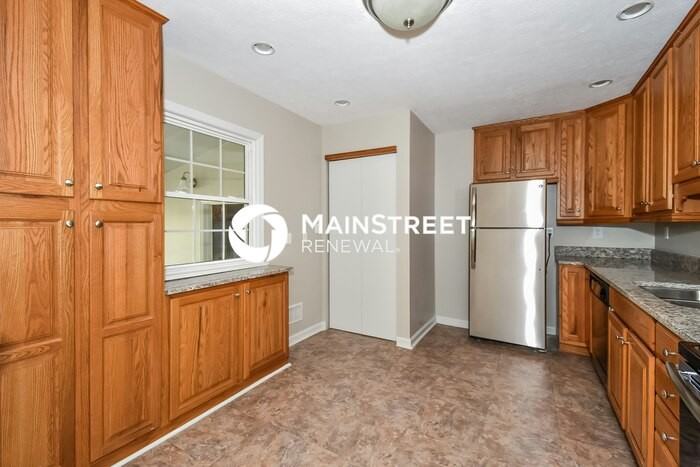 6201 W Pages Ln - Photo 6 of 16