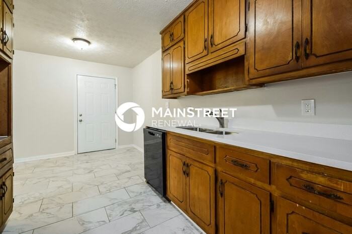 6494 Bobolink Court - Photo 7 of 16