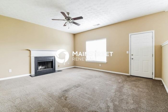 150 Hazelhurst Dr - Photo 4 of 17
