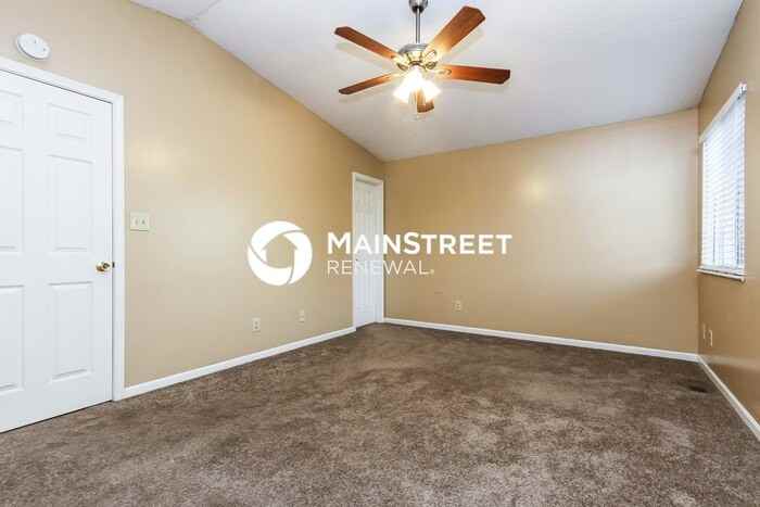 164 Westridge Boulevard - Photo 6 of 15