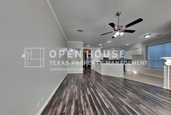 5817 Cypress Cove Dr - Photo 7 of 41