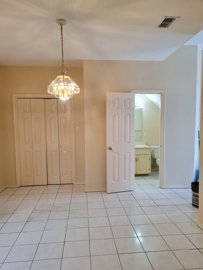 1805 Dixieland Rd #105 - Photo 3 of 15