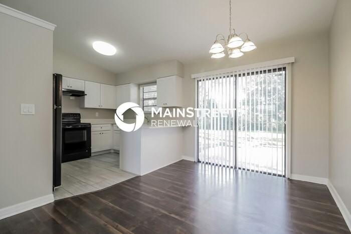 6090 Alden Avenue - Photo 4 of 16