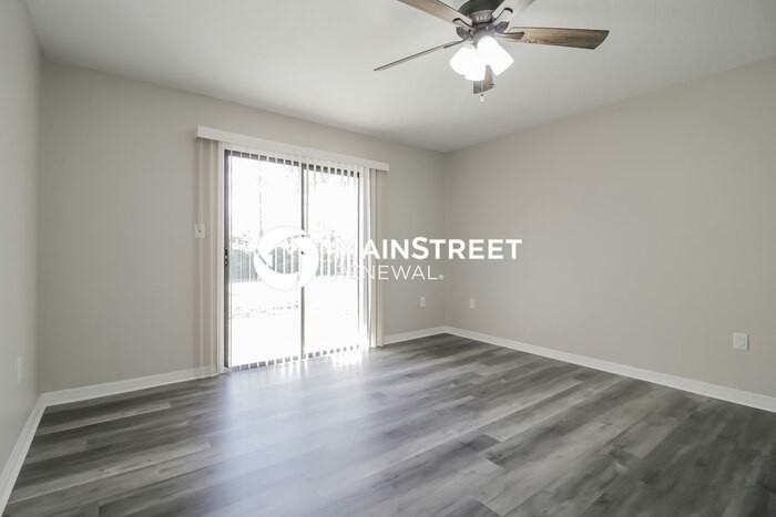 6090 Alden Avenue - Photo 7 of 16