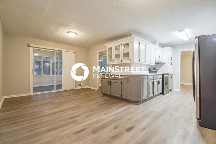 120 Zion Wood Rd - Photo 4 of 16