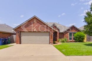 11733 Sw 17th St - Photo 1 of 1