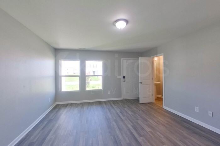 1468 Centipede Drive - Photo 2 of 20