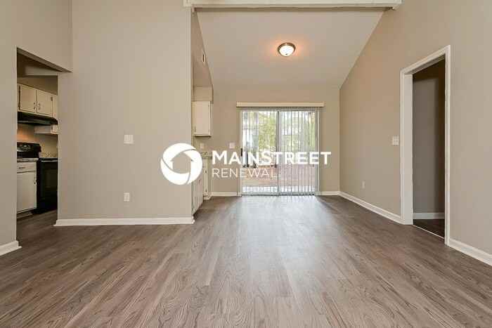 8974 Homewood Dr - Photo 3 of 16