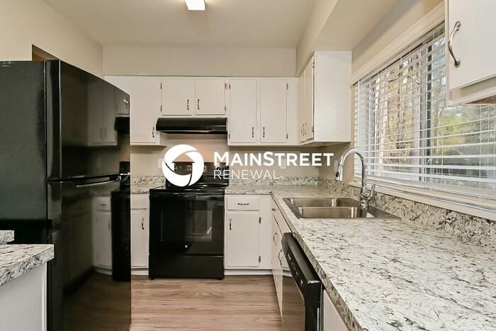 8974 Homewood Dr - Photo 6 of 16