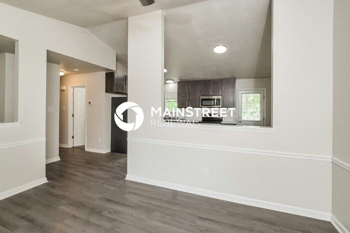 5821 Whisper Wood Rd - Photo 2 of 15