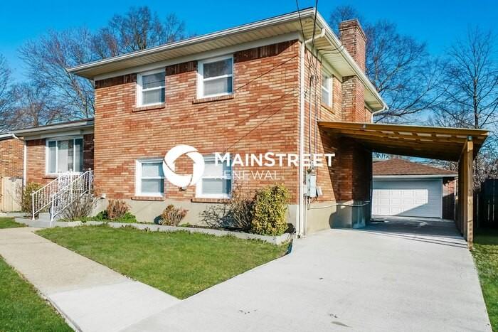 4203 Quiet Way - Photo 3 of 18