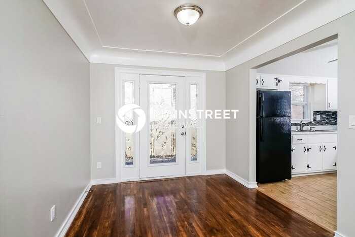 4203 Quiet Way - Photo 6 of 18