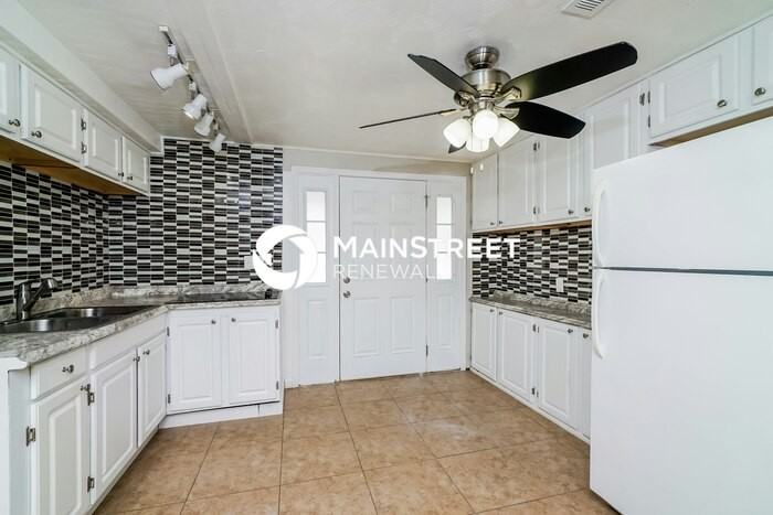 4203 Quiet Way - Photo 7 of 18