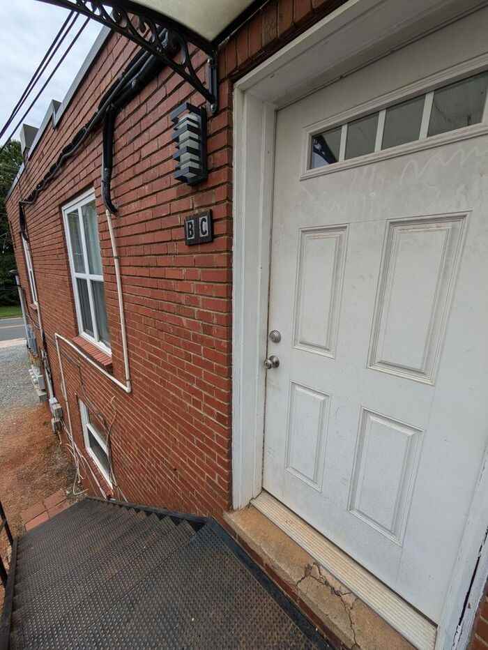 2227 Main Ave Nw #C - Photo 2 of 8