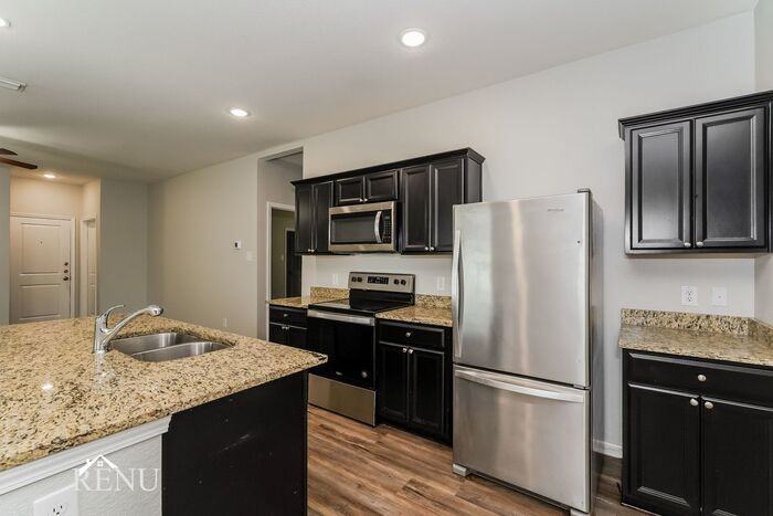 6018 Mojave Dr #6018MD - Photo 2 of 18