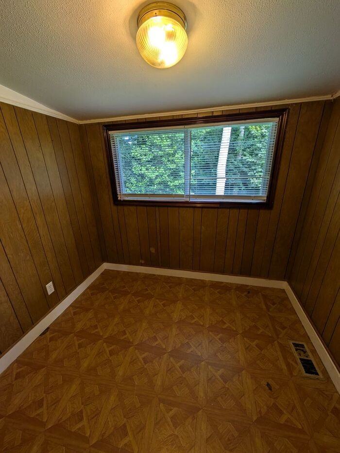 2207 19th Ave Se - Photo 5 of 12