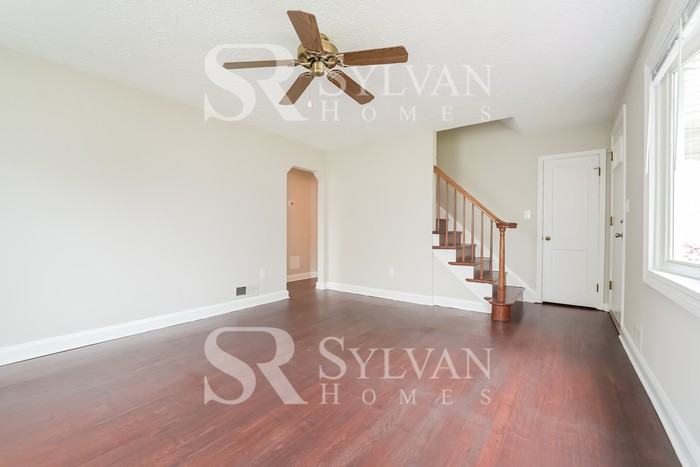 4114 Slater Ave - Photo 5 of 16