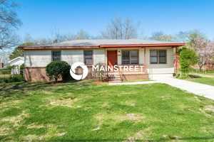 featured image of 448 Sunhill Rd Nw