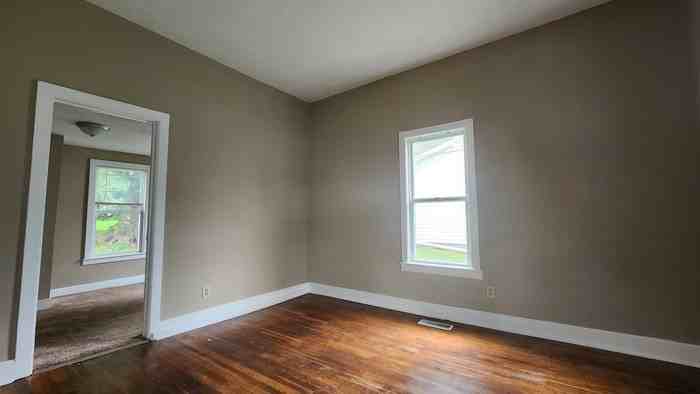 905 Afton Street - Photo 3 of 5