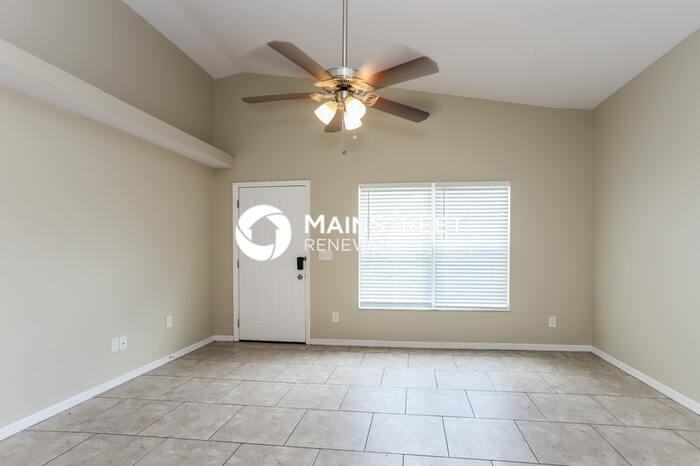 1321 Melrose Ave S - Photo 2 of 16