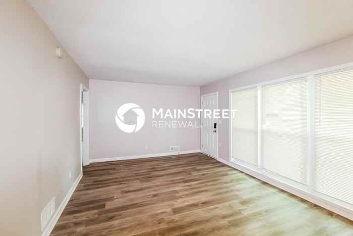 3717 Loren Drive - Photo 4 of 21