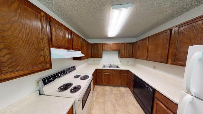 1706 E Main St #B8 - Photo 2 of 21