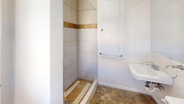 611 N 2nd St - Photo 6 of 12