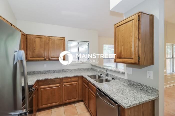 2200 Empery Ct - Photo 6 of 17