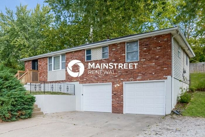 6925 North Hickory Street