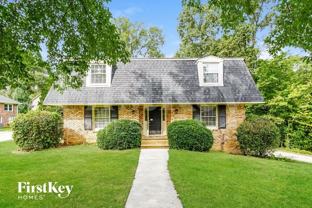 2204 Lynncrest Ln - Photo 1 of 1