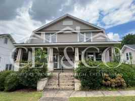 featured image of 1407 E North St #C