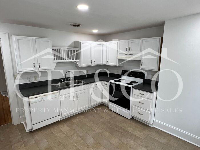 1407 E North St #C - Photo 7 of 13