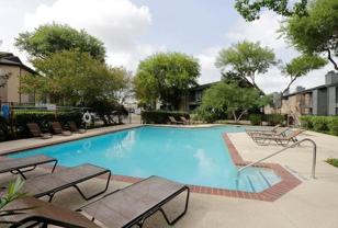 4025 Burke Rd #D1 - Photo 1 of 1