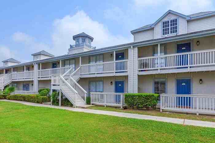 7400 Jones Dr #B2 - Photo 3 of 28