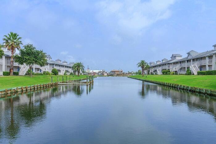 7400 Jones Dr #B4 - Photo 6 of 30