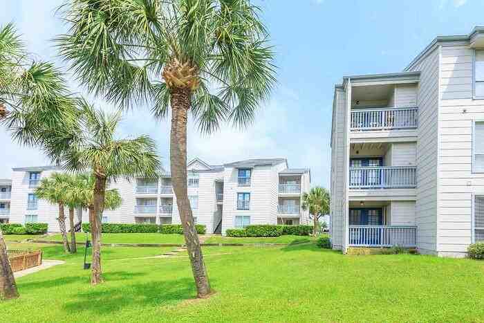 7400 Jones Dr #B5 - Photo 4 of 31