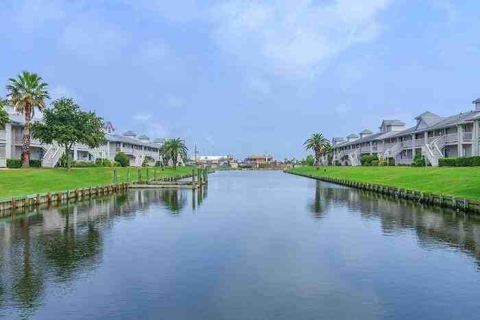 7400 Jones Dr #A1 - Photo 6 of 27