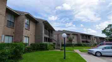 featured image of 90 Uvalde Rd #B2