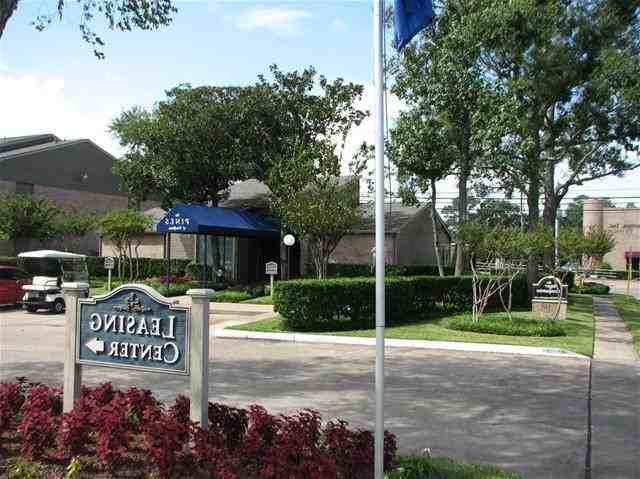 90 Uvalde Rd #B2 - Photo 4 of 22