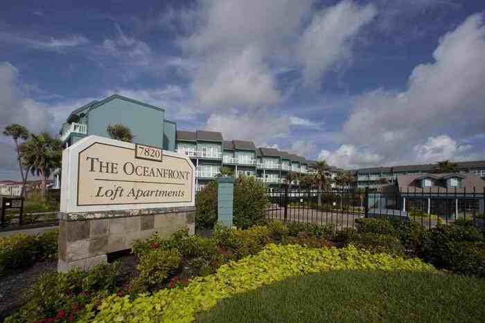 7820 Seawall Blvd #C3 - Photo 2 of 30