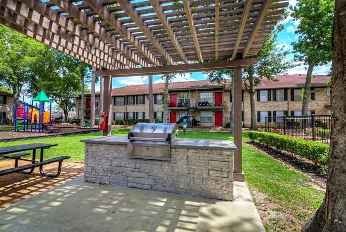 16339 Stuebner Airline Rd #C2 - Photo 6 of 27