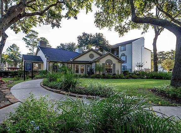 910 Cypress Station Dr #C1 - Photo 5 of 16