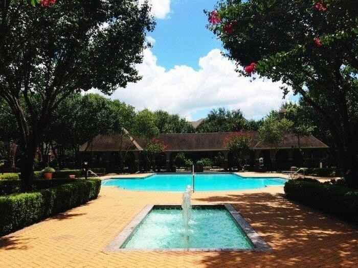 12920 Steeple Way Blvd #D2 - Photo 3 of 16