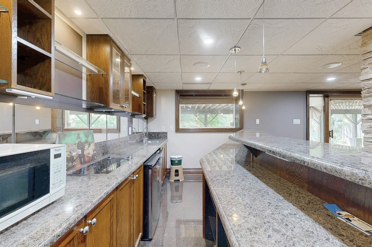 28 Centennial Road - Photo 4 of 29