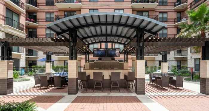 4200 Scotland St #B3 - Photo 7 of 25