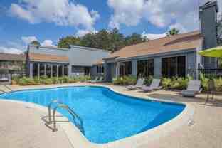 2101 Hayes Rd #D1 - Photo 1 of 1